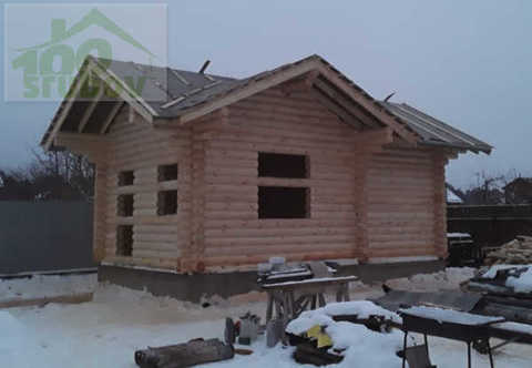 Фото сборки проекта Строительство: Проект и сруб баньки 5 х 8 с чердаком