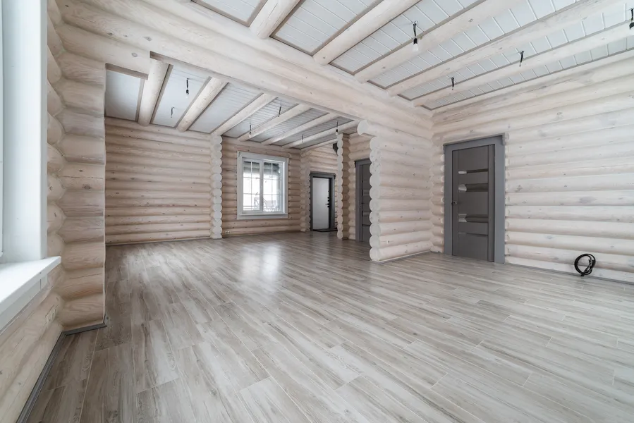 Внутри сруба 902: