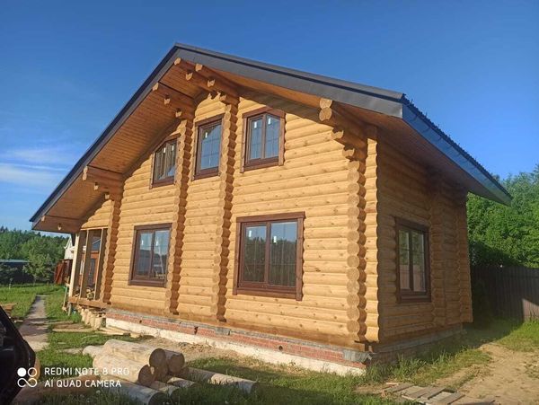 #1185 покраска сруба, установка окон, отделка проемов наличниками
