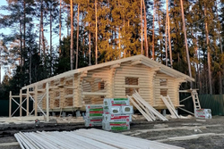 Бани-дома из оцилиндрованного бревна 1529 в марте 2025