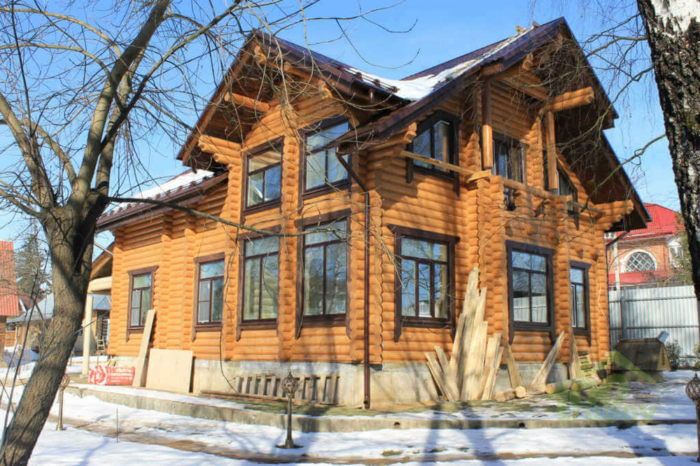 Фото коттеджа из бревна #272