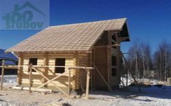 Загородные и дачные дома с мансардой из срубов в современном стиле