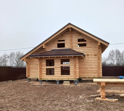 #1236 дом-баня под металлочерепицу