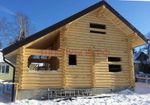 Срубы из бревен: загородные дома с мансардой по проекту 122 под усадку и под ключ