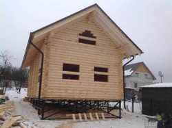 фото сруба с мансардой #395