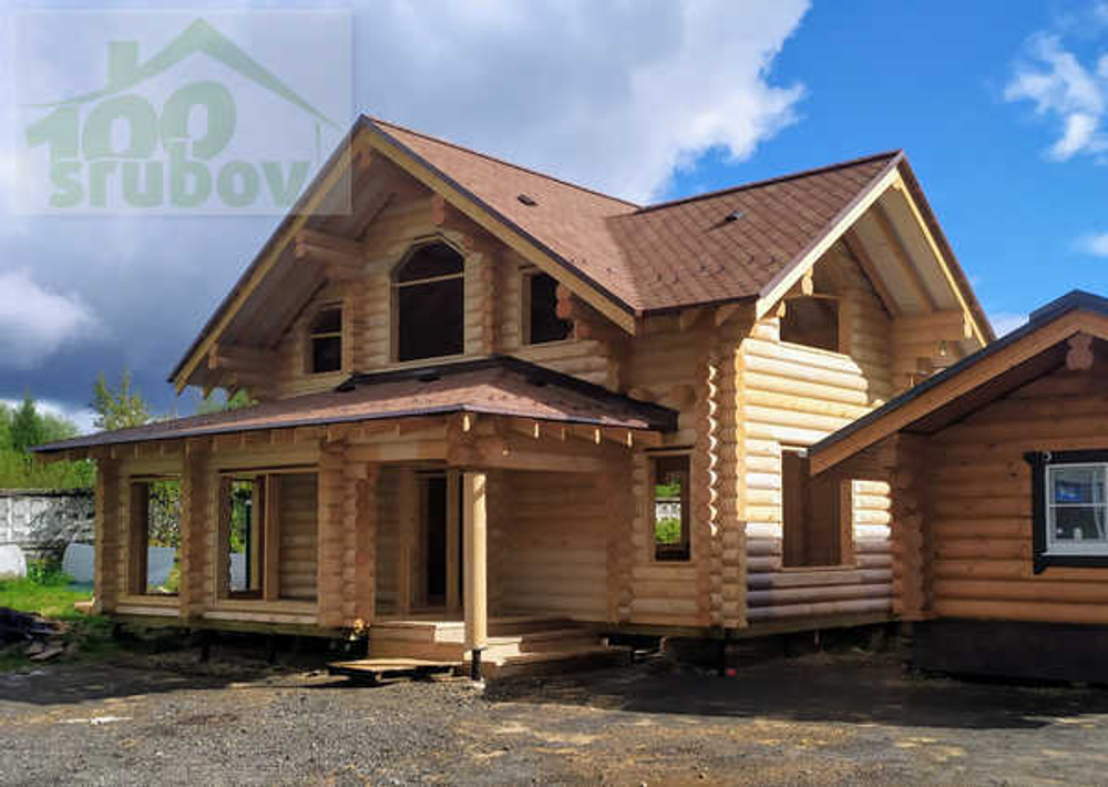 Дом из оцилиндрованного бревна в Отраде Пятницкое шоссе.