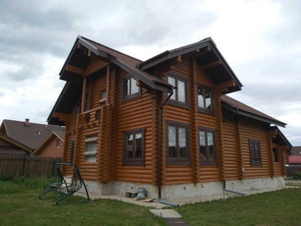 Строительство бревенчатых коттеджей 272 и 867