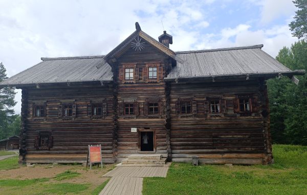 Русское деревянное зодчество как архитектурный стиль Русское деревянное зодчество как архитектурный стиль