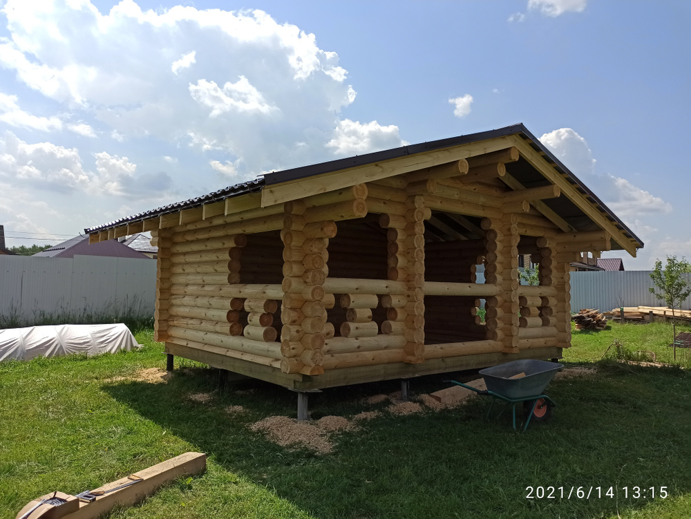беседка #1161 из оцилиндрованного бревна, июнь 2021