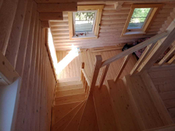 Фото с лестницы мансарды #981