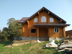 Срубы домов-коттеджей из бревна