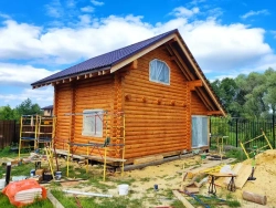 баня #1232 июль 2023 - шлифовка покраска снаружи, герметик.