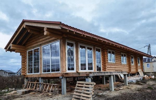 Сборка и отделка одноэтажных срубов в ноябре 2025 года