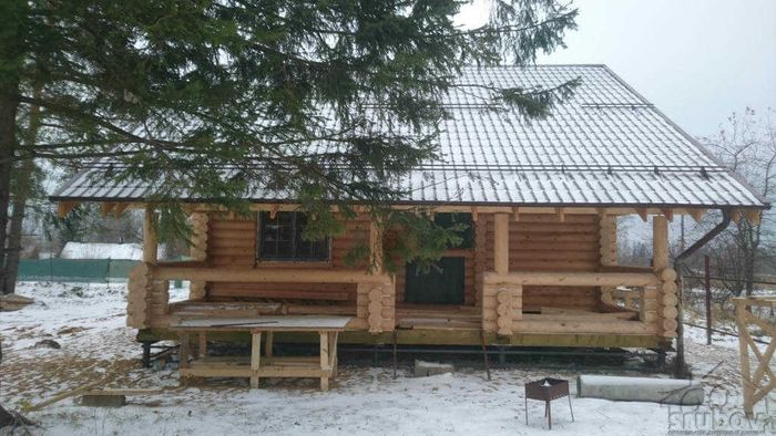 Баня-дом со вторым светом из оцилиндрованного бруса 1