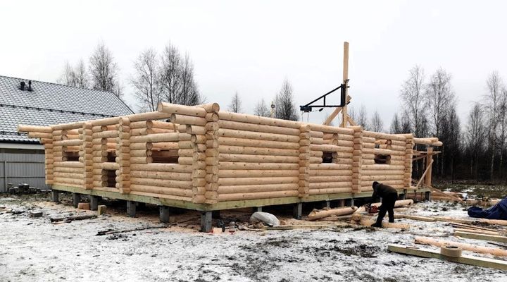 Дом из бревна 240мм #1590 в декабре 2025 года