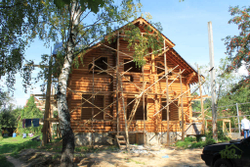 Коттеджи из срубов